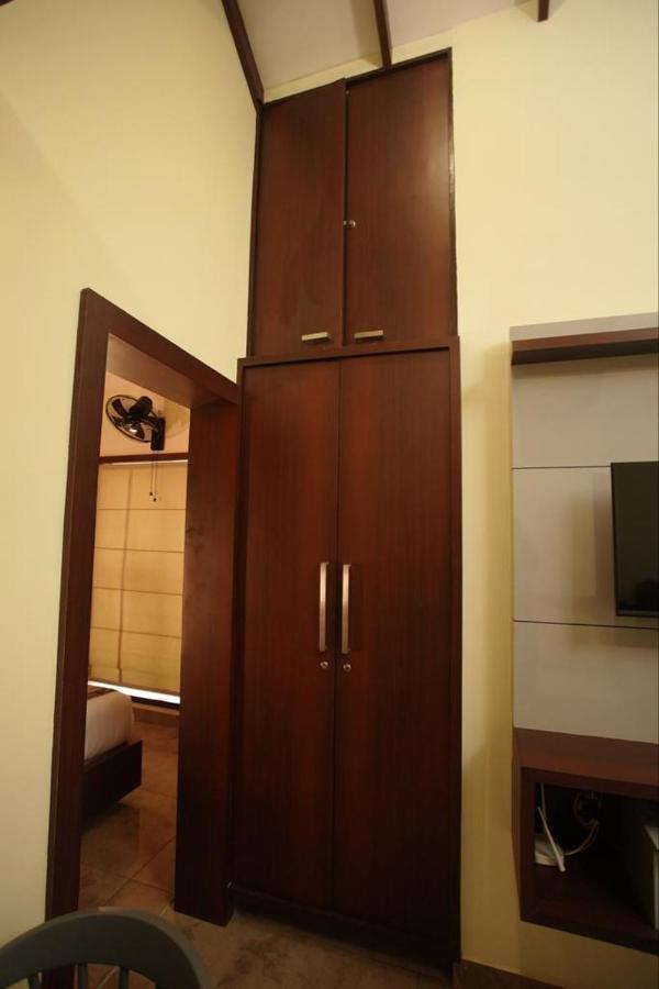Pabis Luxurious Stay Витхири Экстерьер фото